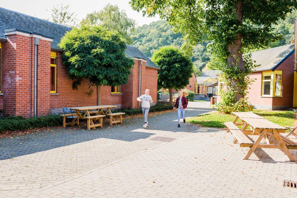 Auberge De Jeunesse De Namur Eksteriør bilde